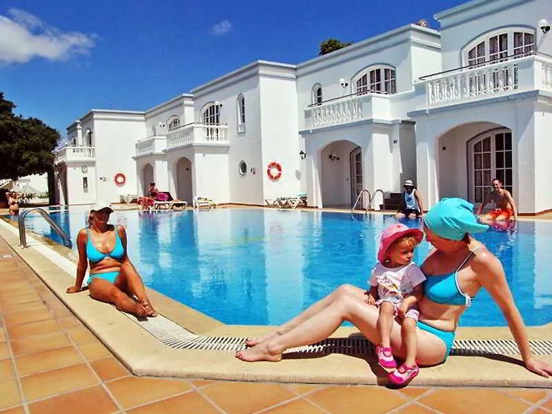 Apartamentos Corona Mar Puerto del Carmen  0*, Puerto del Carmen (Lanzarote) España